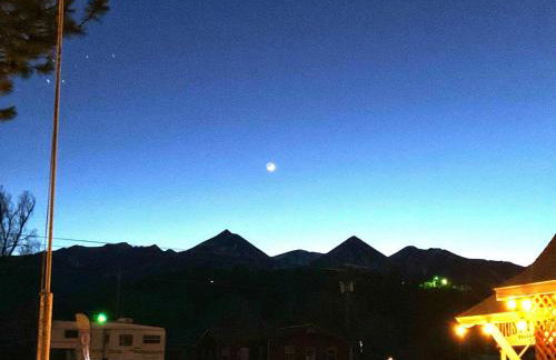 Quiet Motel Room on Ark River - 2 beds - 15 min to Salida - Foto 8