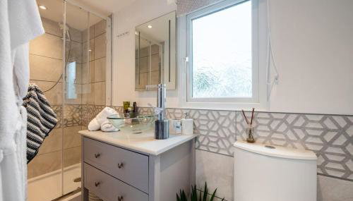 Adorable private couples retreat with hot tub - Foto 5