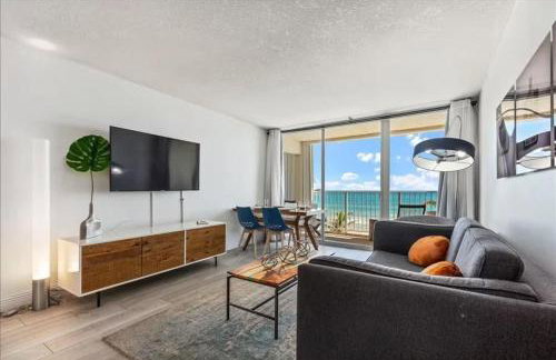 Hutchinson Island BeachFront Heated Pool Balcony Top Floor - Foto 4