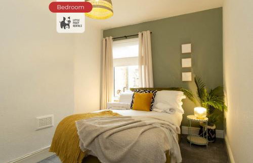 2 Bedroom Home with WiFi, Private Yard and Street Parking - Foto 5