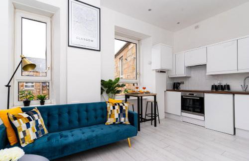 Cheerful 2 Bedroom Homely Apartment, Sleeps 4 Guest Comfy, 3x Double Bed, Parking, Free WiFi, Suitable For Business, Leisure Guest,Glasgow, Glasgow West End, Near City Centre, Perfect For Common Wealth Games 2026 - Foto 6
