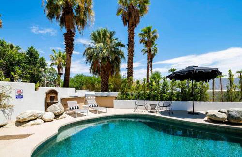 Sunsplash Retreat - Pool with Mountain Views - Foto 43