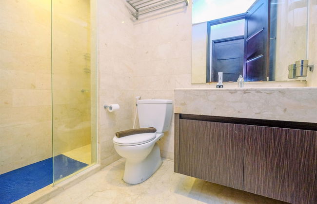 Comfort Stay 2Br At Masterpiece Apartment - Foto 24