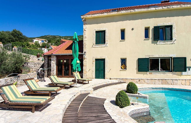 Authentic Dalmatian Hillside Escape With Pool, Sauna & BBQ - Foto 19