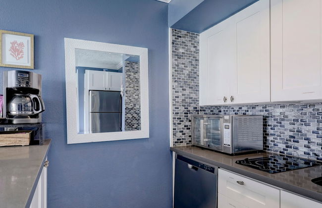 Beautiful Ocean Views at The Victorian - Foto 9