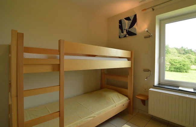 Grand Villa With Bubble Bath - Photo 31