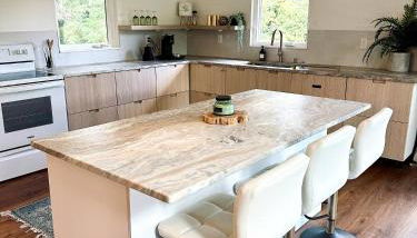 The Grandview: Luxe Home w Mountain Views - Photo 2, Other