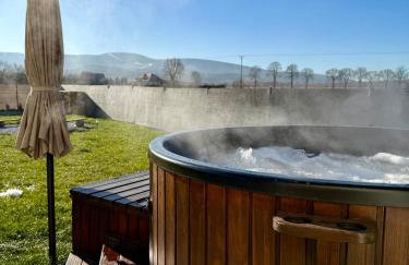 Pod Izerskim Niebem - kameralny domek z balią, w sąsiedztwie Świeradowa-Zdroju - Foto 1