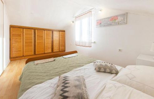 Awesome Home In Dugopolje With Wifi - Foto 40