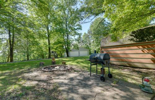 Relax By the Fire Family Gem with Porch in Afton! - Foto 25