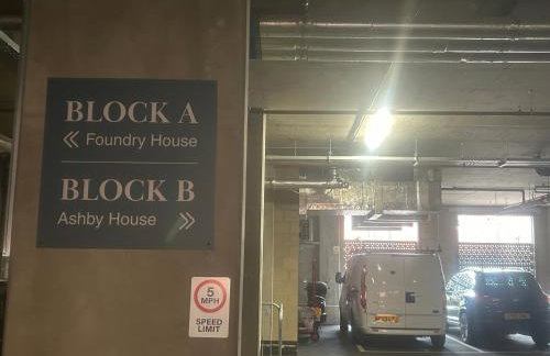 Little Haven Thames view Free Parking Closer to Heathrow - Foto 43