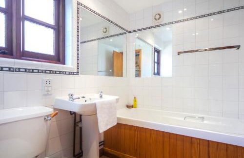 Three Gates Farm Holiday Cottages - Foto 16