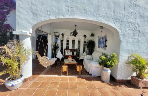 GATU PREMIUM Villa Lurberri piscina privada, 4 dormitorios, 2 baños, parking , jardines, " Preferente mayores de 25 años y familias " ín y barbacoa - Foto 44