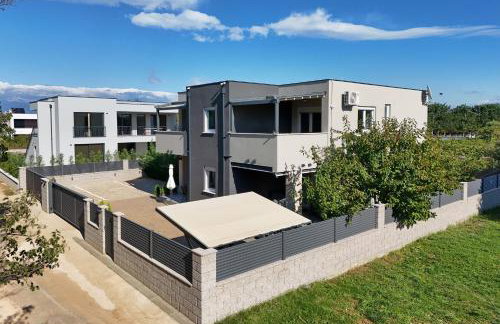 Villa Rocky with heated pool & free bikes - Photo 61