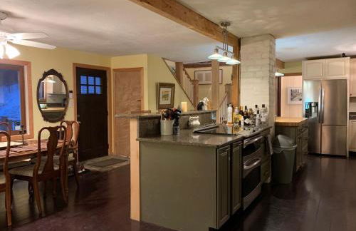 Secluded Farmhouse Near Okemo, Bromley, Sunapee - Foto 7