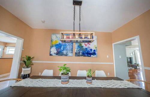 7BR 7BA Big House 1 block from Tropicana and Beach - Foto 50