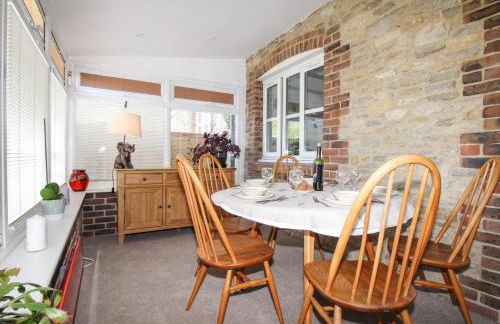 Knapp Cottage - Photo 15