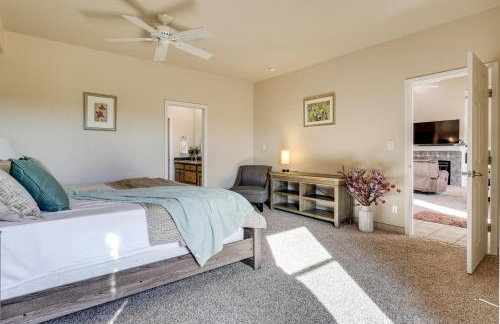 Golf, Hike & Stargaze: Quiet Home in Las Cruces - Photo 11