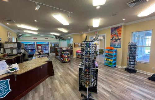 Beautiful Apartment Near Disney - Photo 41