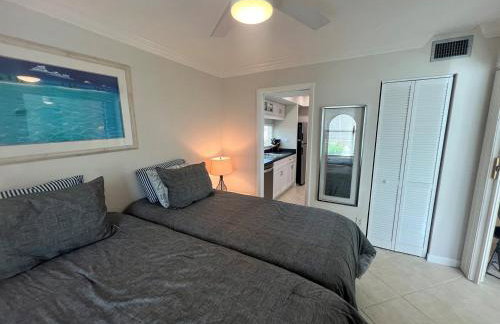1128 PL Escape to this Pondside Paradise - Foto 15