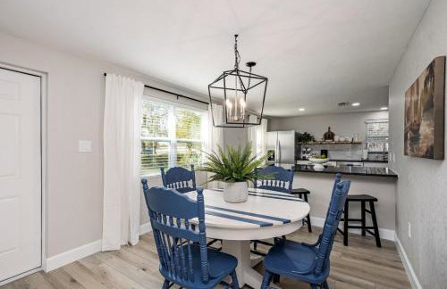 Pool home with large fenced yard - Foto 44