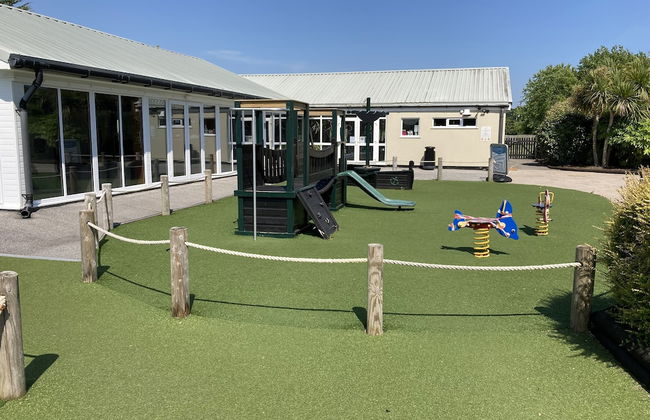 Luxury 2 Bedroom Holiday Home on Beachside Park - Foto 8