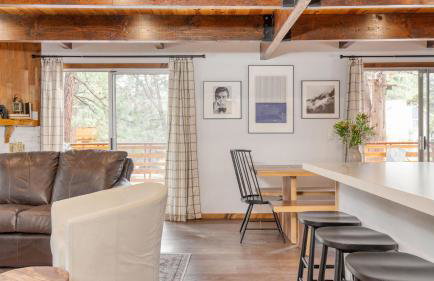 3mins to Lake, 5mins to Skiing Updated 4bdr Cabin Avalon Pines by Avantstay - Photo 14