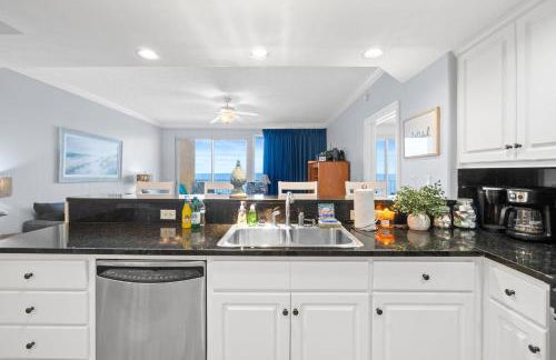 Quiet East End Gulf-Front Condo w/ Heated Pool & Balcony - Foto 7