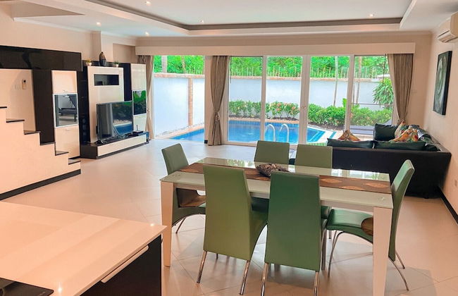 Hidden Palm Pool Villas - Photo 24