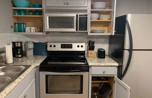 Cottage at JP Coleman - Photo 36