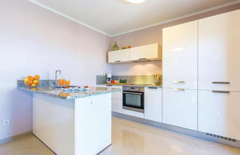 Gorgeous Home In Praputnjak - Foto 3