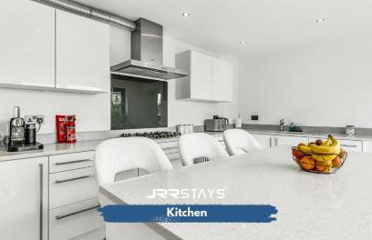 JRR STAYS 3Bed Sleeps 8- Coventry/Antsy M6-J2 CV7 - Photo 38