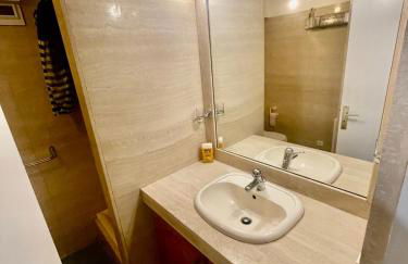 T2 rue piétonne Le Lavandou climatisé - Foto 7