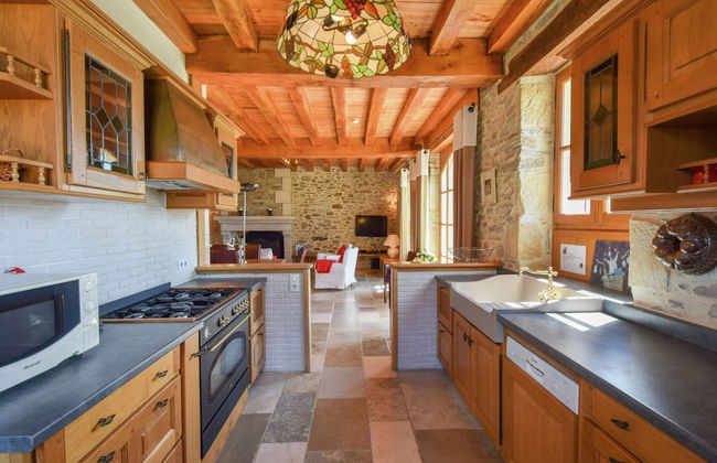 Elegant Villa in Saint-medard - Foto 1