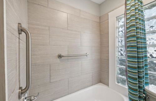 Historic Family Home *Walk to Bars & Restaurants* - Foto 38