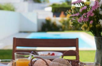 Aroeira Villa w/ Pool near Beach, By TimeCooler - Foto 16