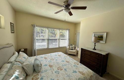 Lake It Easy - Waterfront Getaway with 7 Bedrooms - Foto 19