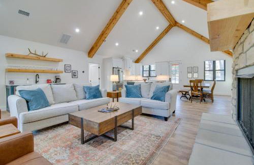 Waterfront Flippin Retreat with White River Access! - Foto 5