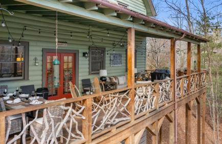 Lodge with Grill, Fireplace and Club Access - Foto 45