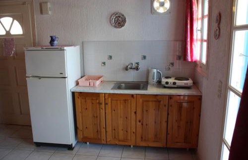 PELAGIA KAMPOS MARATHOKAMPOU APARTMENTs - Photo 25