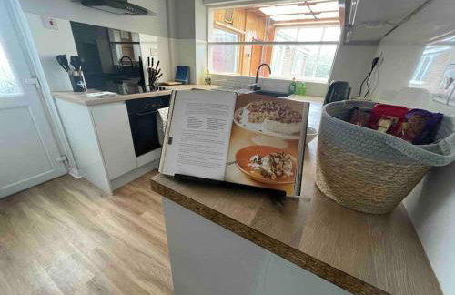 LeeVal Detached House parking - Foto 7