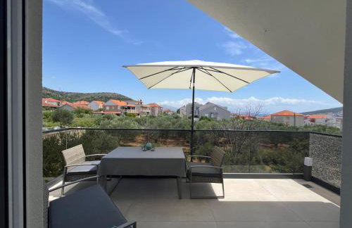 Apartments Julia Trogir - Photo 3