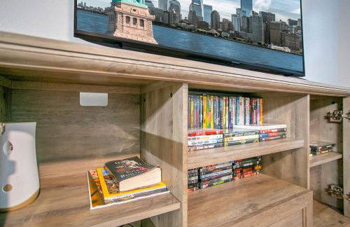 Familiar Retreat with Resort Access Near Disney - Foto 8