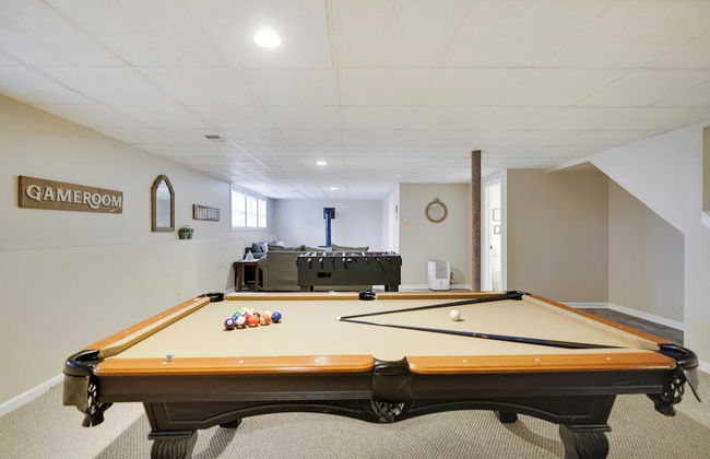 The Nest at Pinecrest by Avantstay Spacious Deck, Game Room, Fire Pit - Foto 6