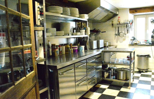 Cozy Holiday Home in Bièvre with Hot Tub - Foto 11