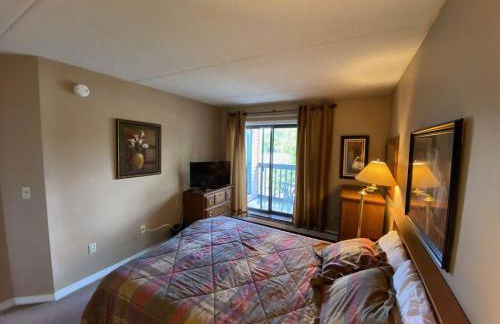 Pico Village Resort by RedAwning - Photo 22