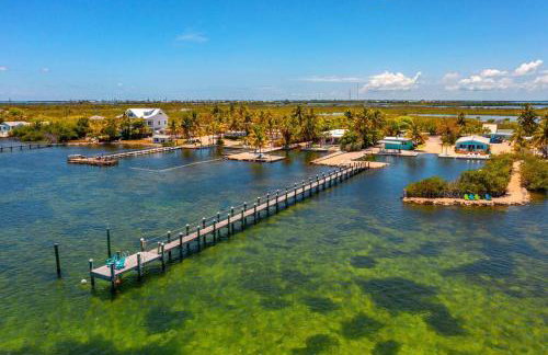 Waterfront Cozy Cottage with Boat Ramp & Dock - Foto 3
