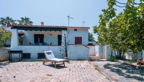 Beach Villa in San Giovanni - Photo 3