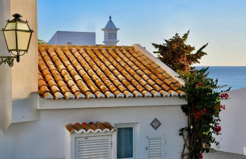 Aquamarine - Gemstone Getaway - Photo 47