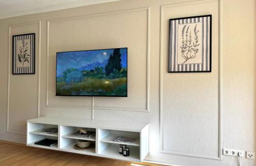 HyggeLiving - DELUXE - 90qm - Balkon - Gartenblick - 55 Zoll TV - Boxspringbetten - Hunde - Kinder - Fahrradkeller - Foto 12